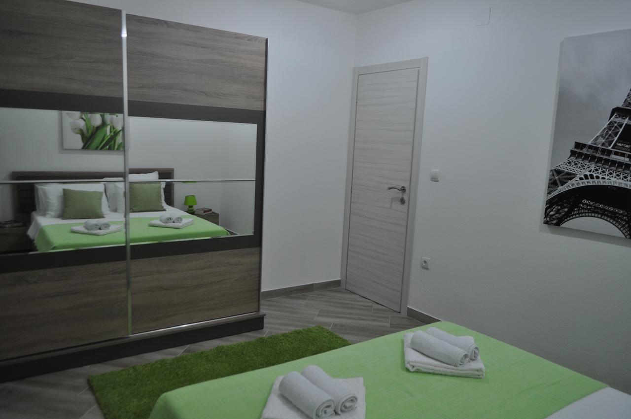 Apartment Maritimo Kotor Exterior photo